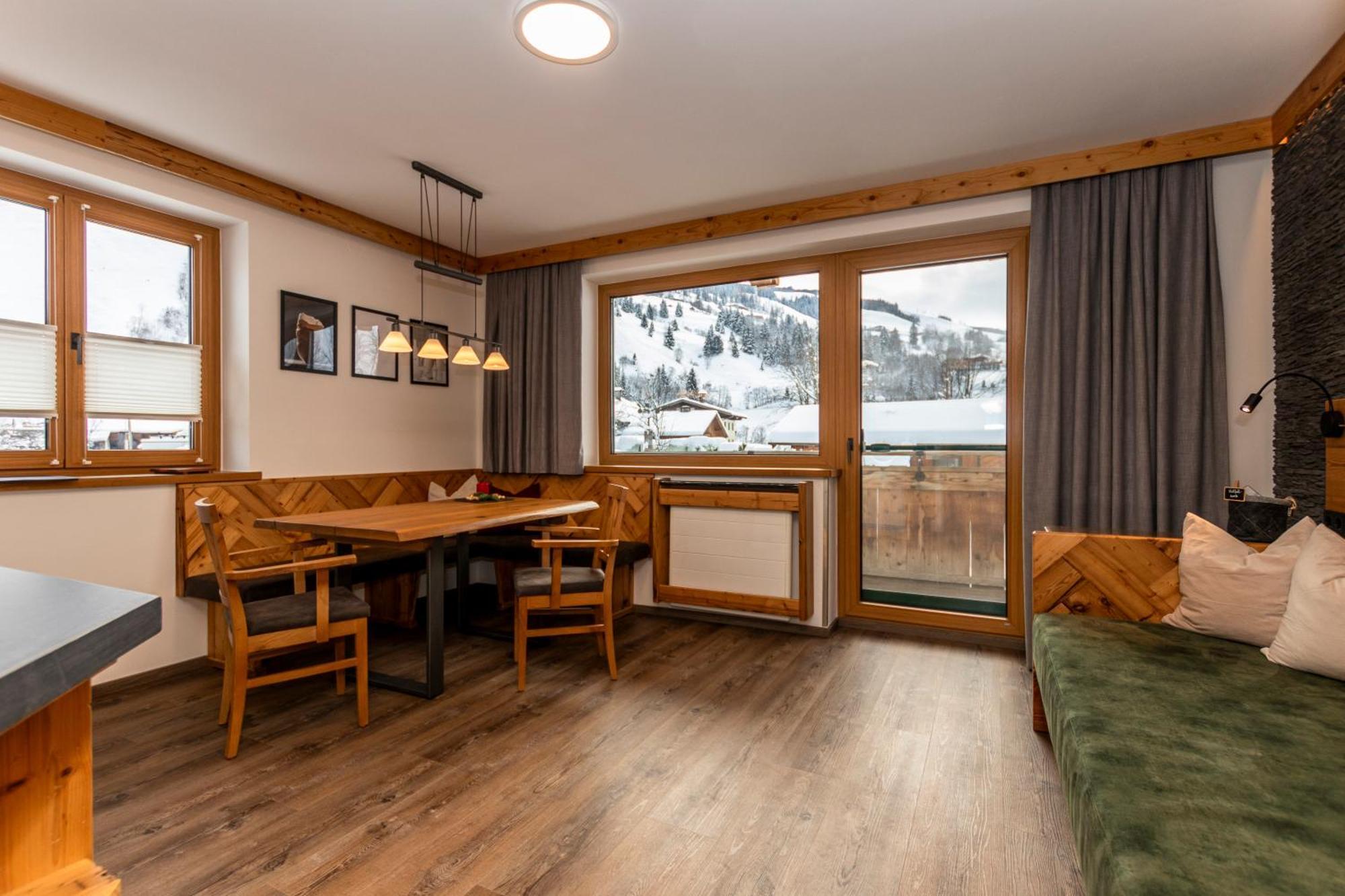 Apartment Gaestehaus Luggau Rauris Exterior foto